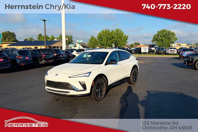 Used 2025 Buick Envista Sport Touring FWD image 3