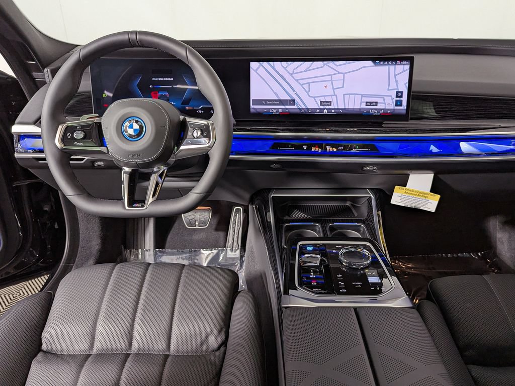 Used 2026 BMW i7 xDrive60 AWD/4WD image 22