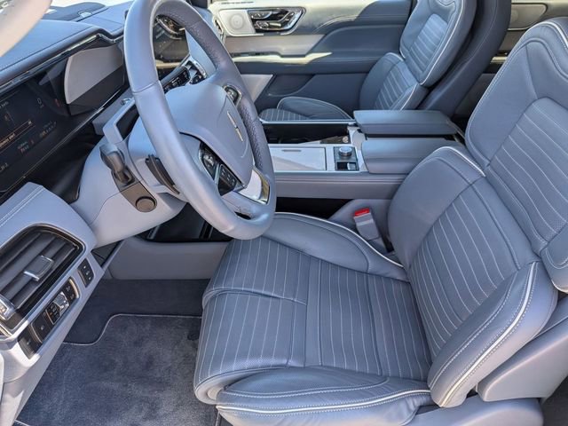 Used 2024 Lincoln Navigator L Black Label image 12