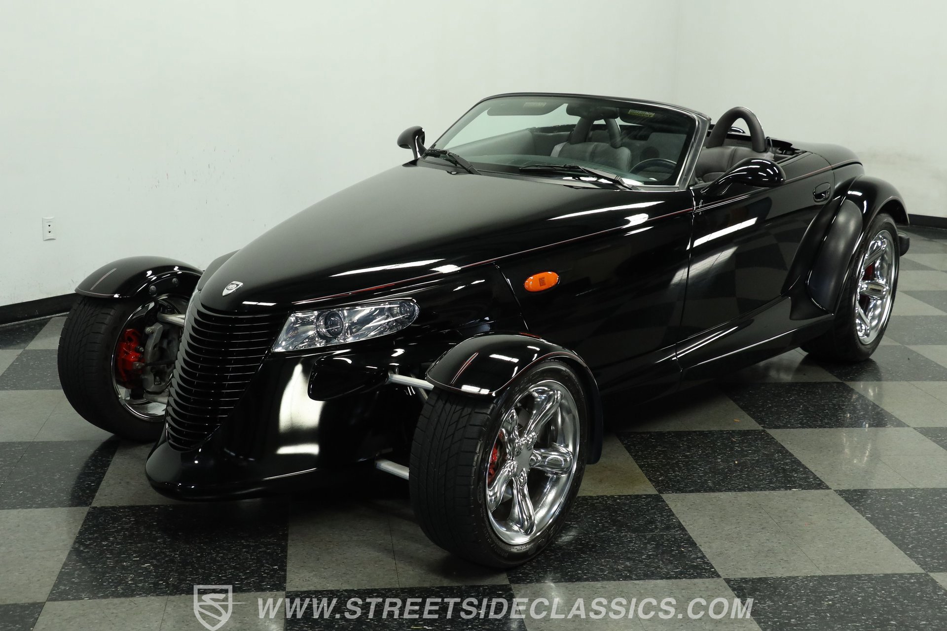 Used 2000 Plymouth Prowler image 17