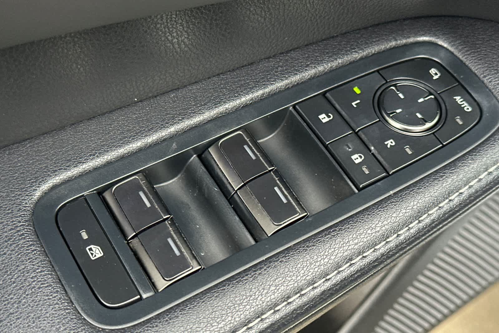 Used 2023 Lexus RX 350 F Sport AWD/4WD image 13