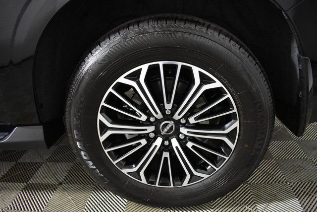 New 2025 Nissan Armada SL w/ Captain's Chari Seat Package AWD/4WD image 52