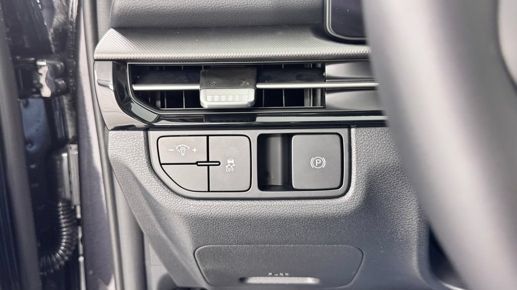 New 2026 Kia Sportage LX AWD/4WD image 32
