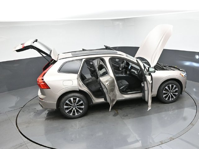 Used 2024 Volvo XC60 B5 Core w/ Climate Package AWD/4WD image 46