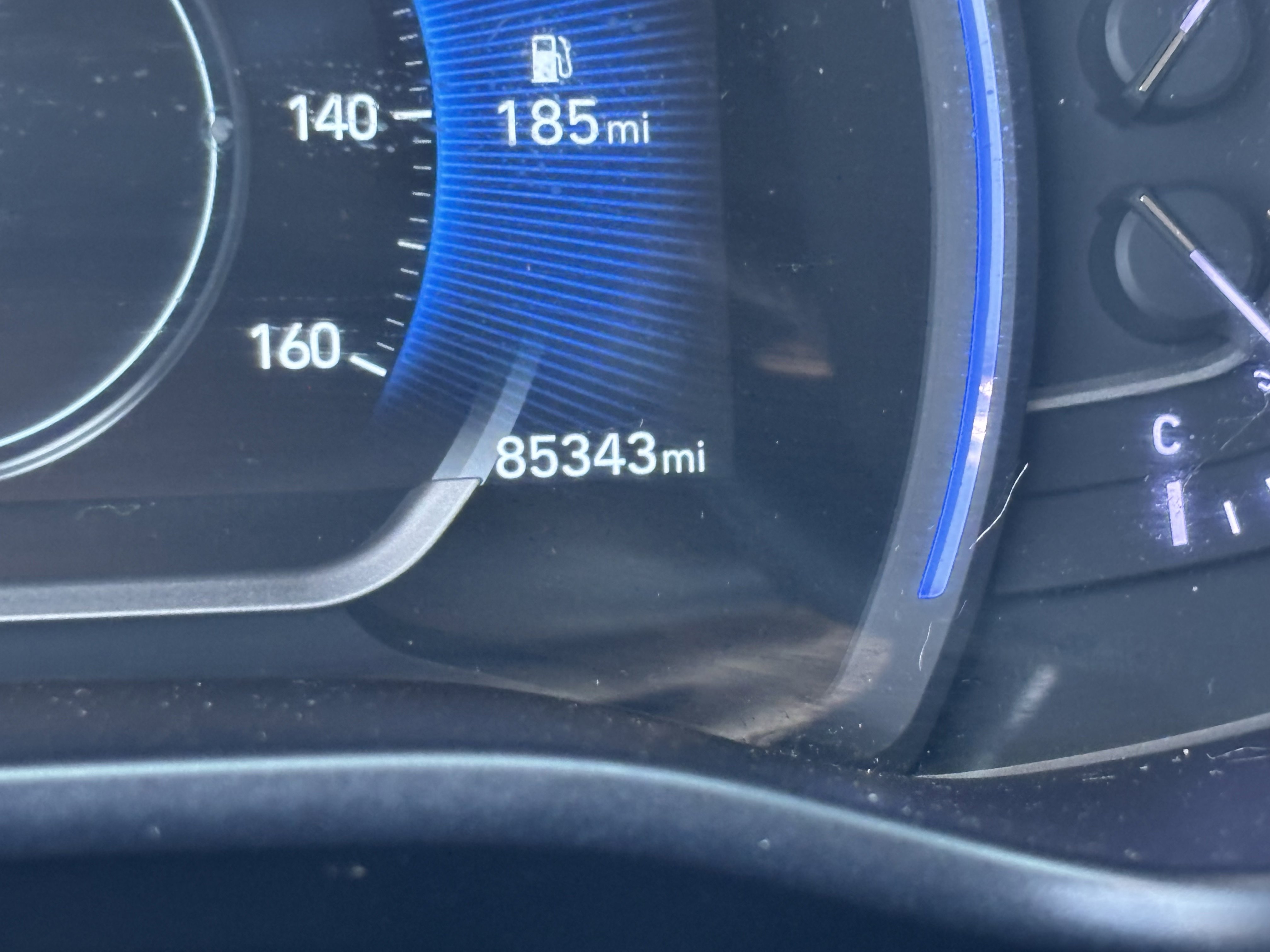 Used 2019 Hyundai Santa Fe AWD image 29