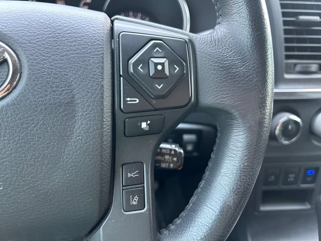 Used 2022 Toyota Sequoia TRD Sport AWD/4WD image 23