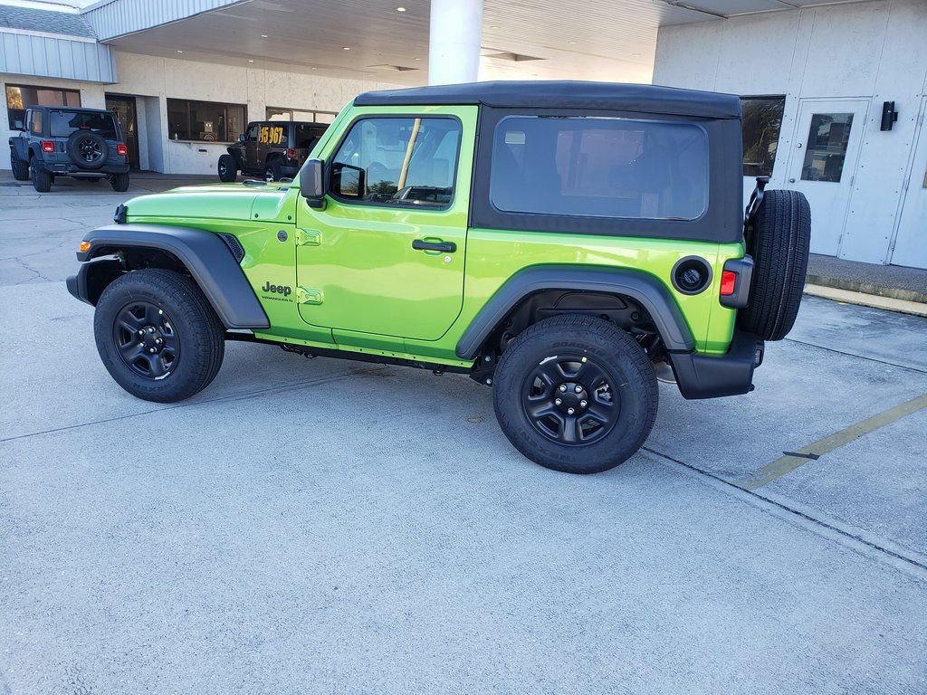 New 2026 Jeep Wrangler Sport AWD/4WD image 3
