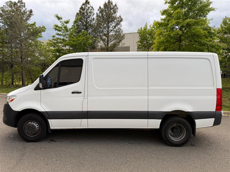 Used 2019 Mercedes-Benz Sprinter 144 Cargo image 6