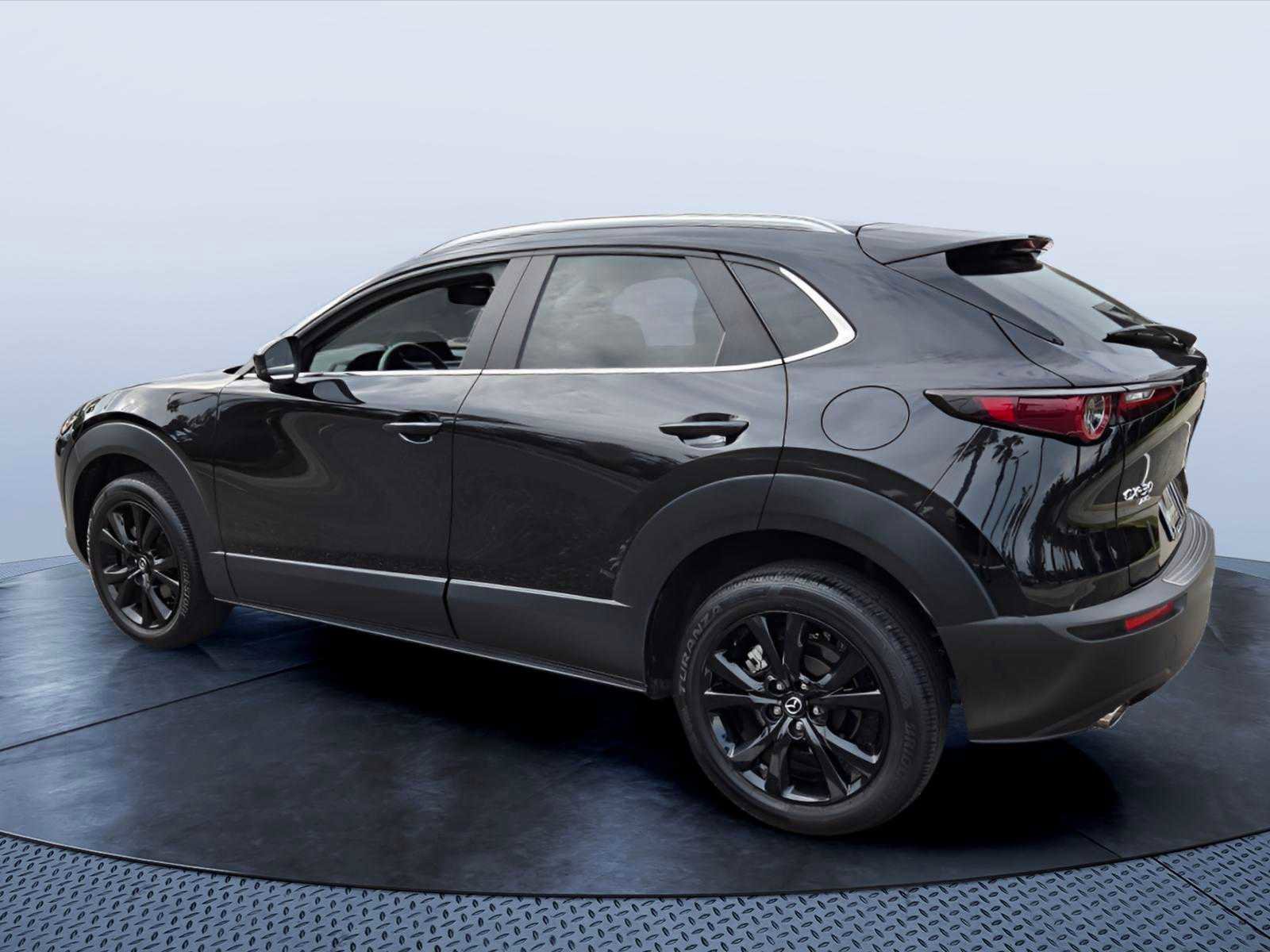 Used 2024 MAZDA CX-30 AWD 2.5 S w/ Select Sport Pkg image 3