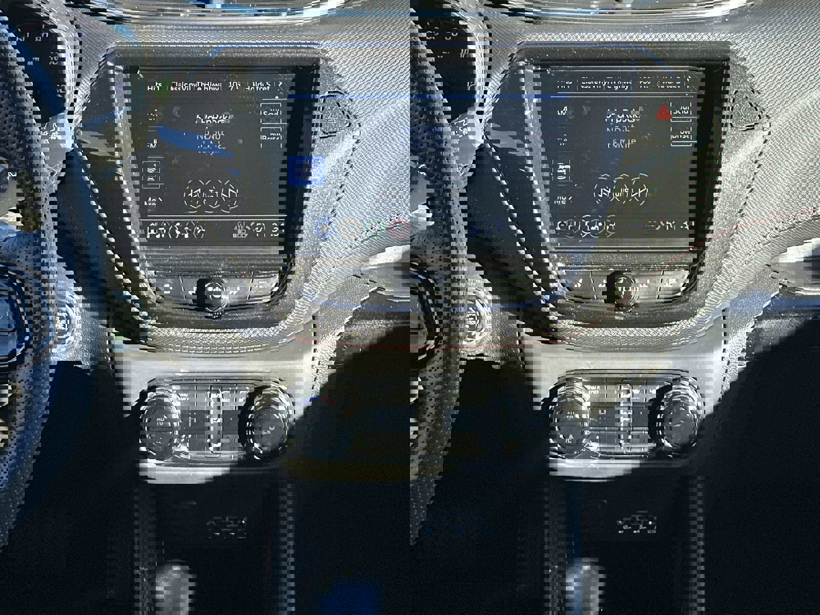 Certified 2022 Chevrolet TrailBlazer RS w/ Convenience Package image 25