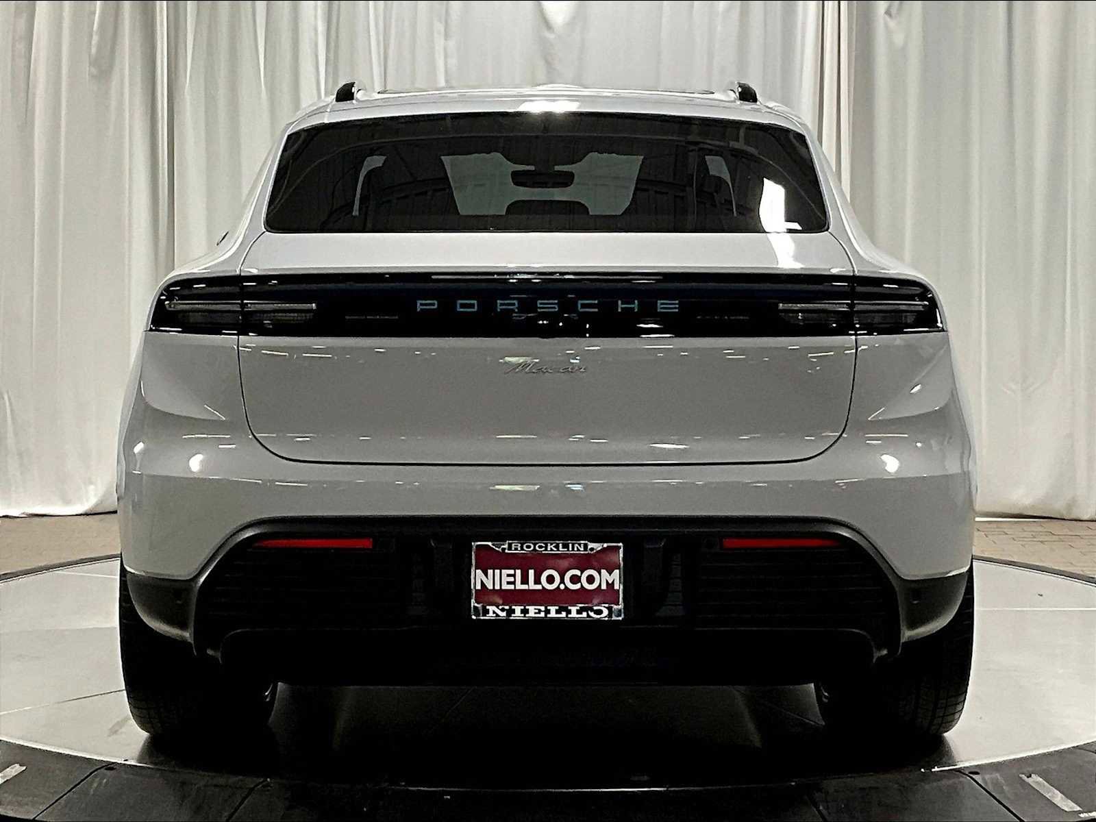 New 2026 Porsche Macan Electric RWD image 6