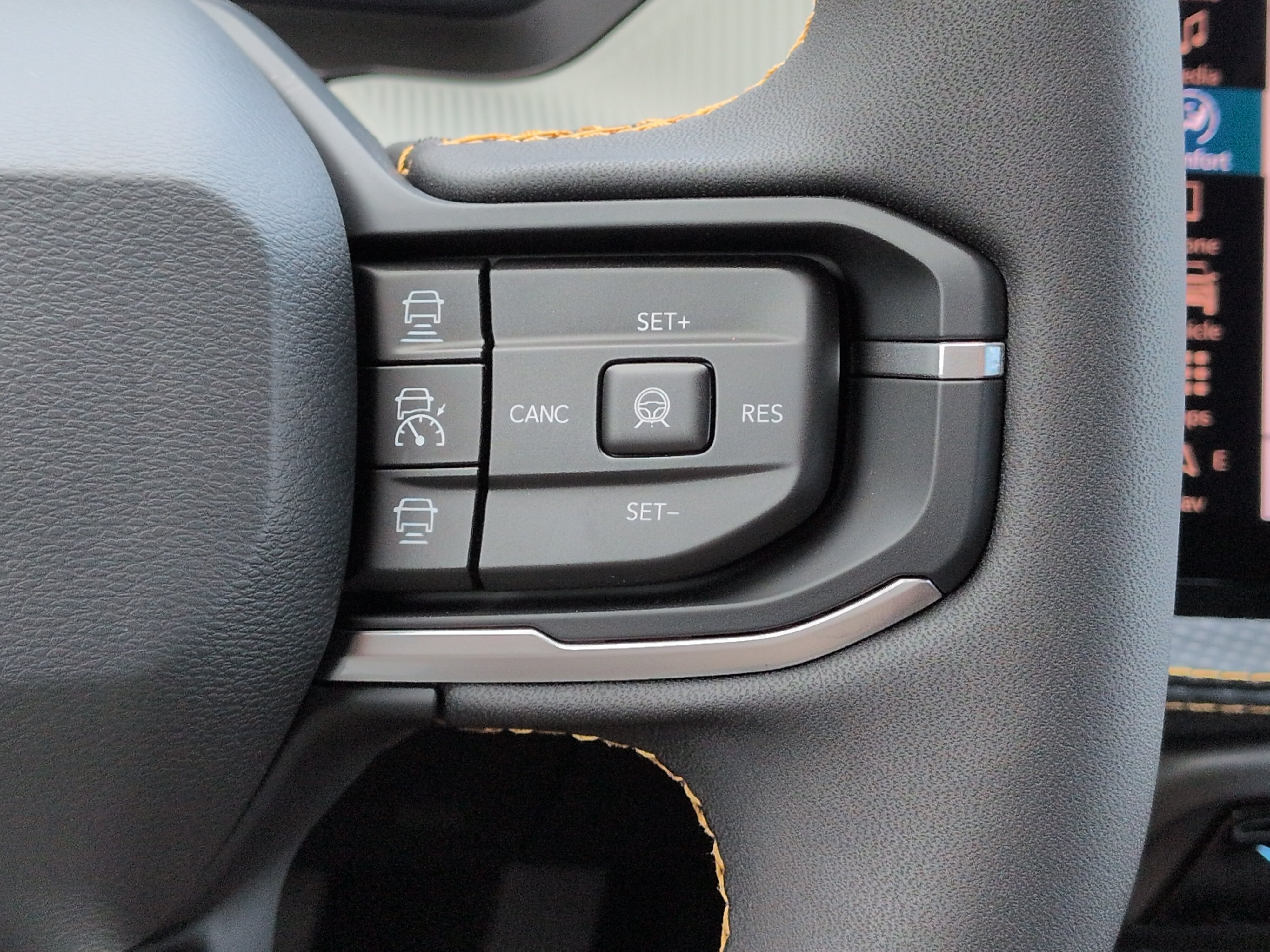 New 2026 Jeep Cherokee Overland AWD/4WD image 24