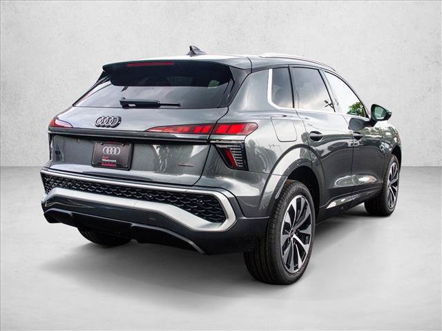 New 2026 Audi Q3 quattro 2.0T AWD/4WD image 5