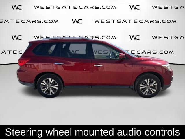 Used 2018 Nissan Pathfinder SL image 5