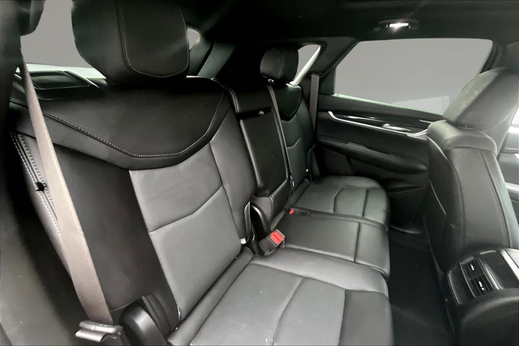 Used 2024 Cadillac XT5 Premium Luxury AWD/4WD image 24