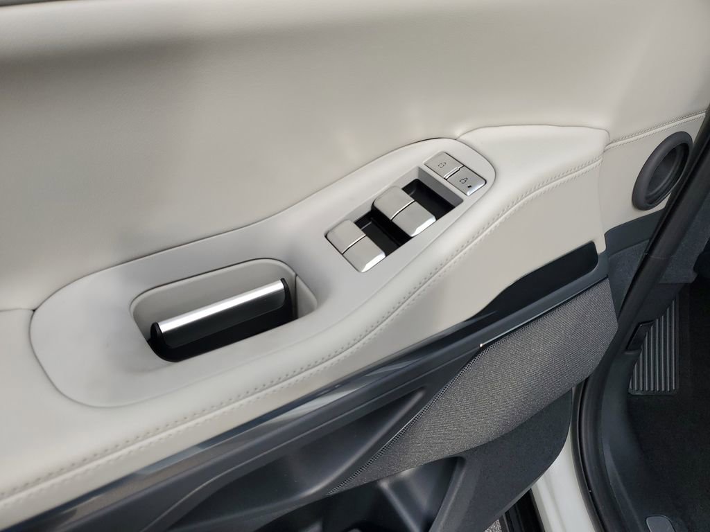 New 2025 Lincoln Navigator L Reserve image 20