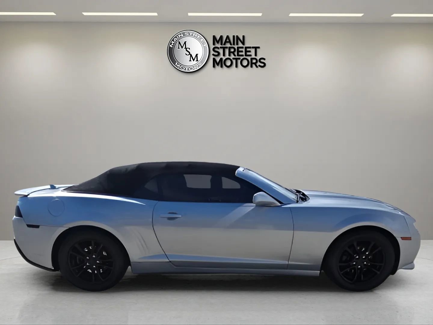 Used 2015 Chevrolet Camaro LT image 6