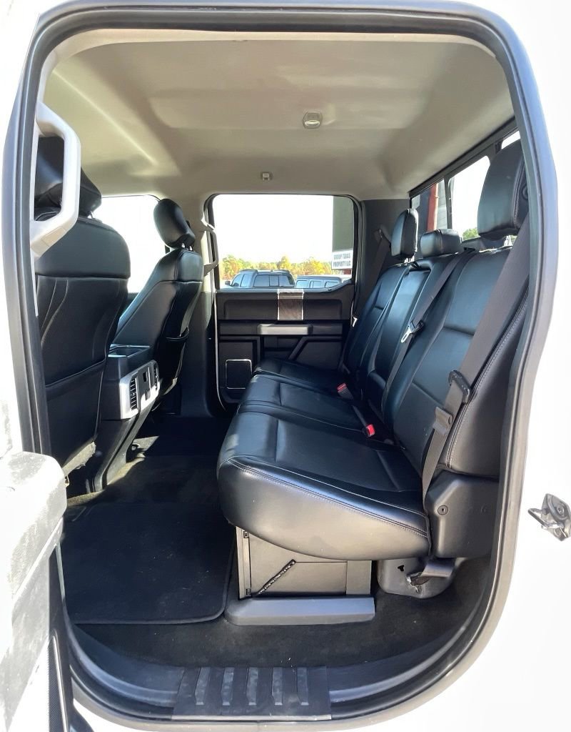 Used 2017 Ford F250 Lariat w/ Lariat Value Package AWD/4WD image 29