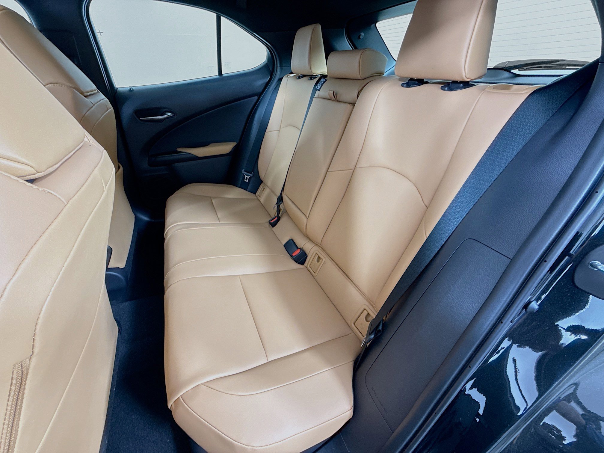 New 2026 Lexus UX 300h AWD w/ Accessory Package (2T) image 22