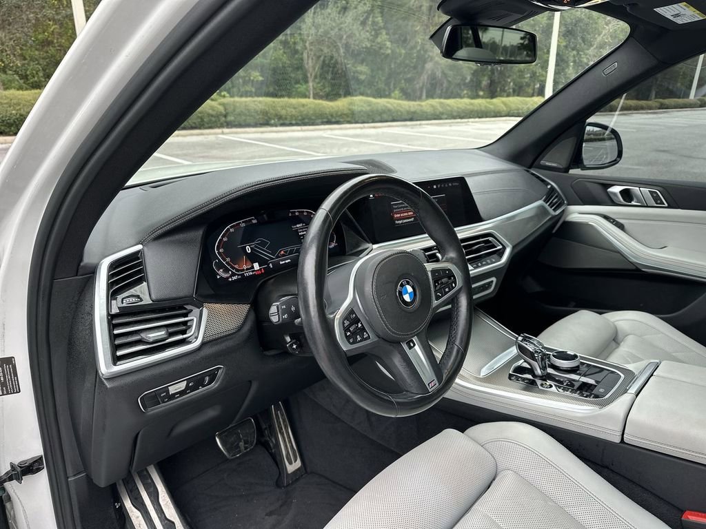 Used 2023 BMW X5 xDrive40i w/ Executive Package image 12