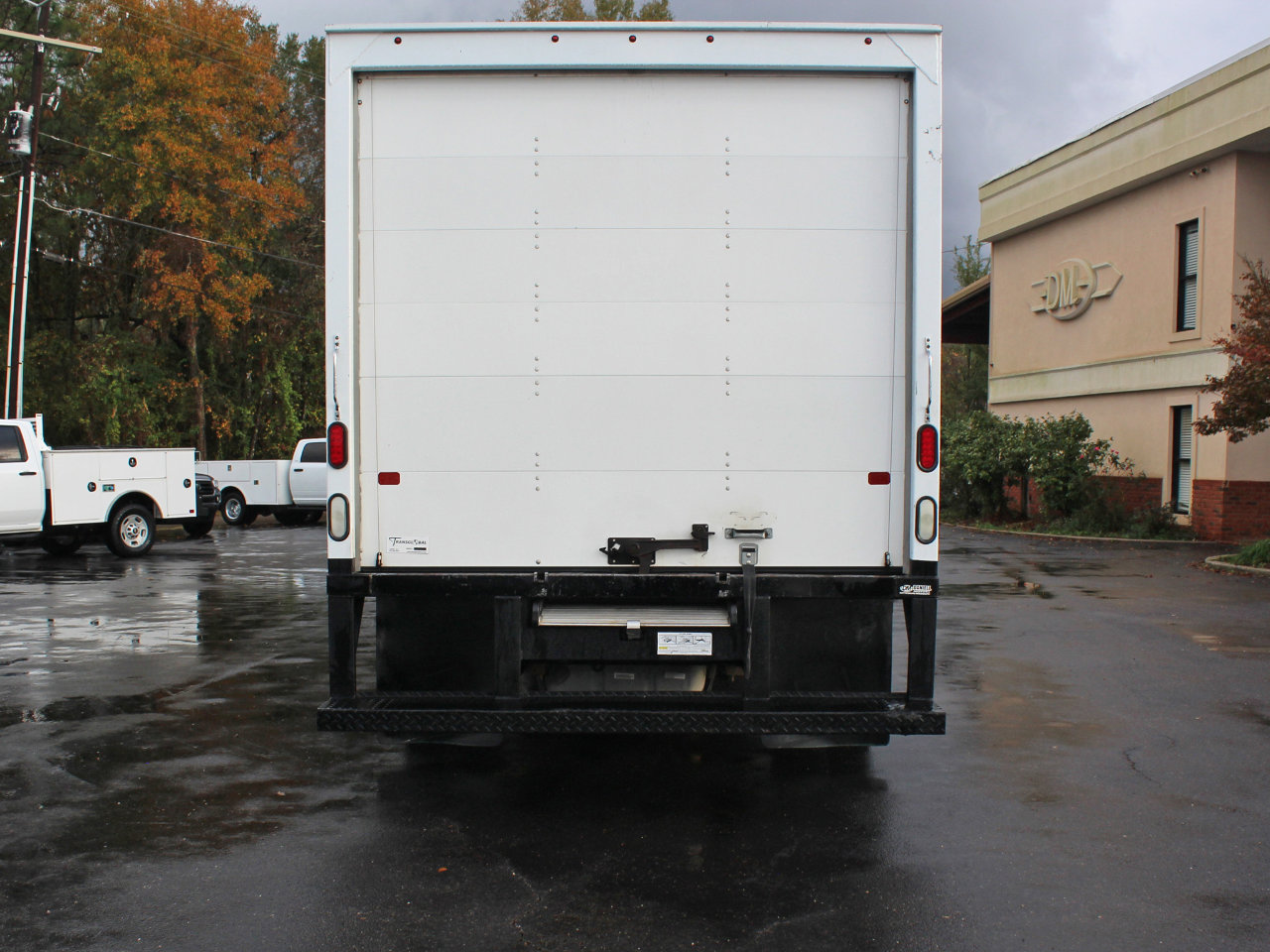 Used 2019 Ford E-450 and Econoline 450 Super Duty w/ Power Windows & Locks Group image 12