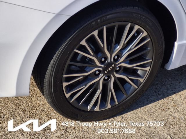 Certified 2024 Kia Forte GT-Line FWD image 10