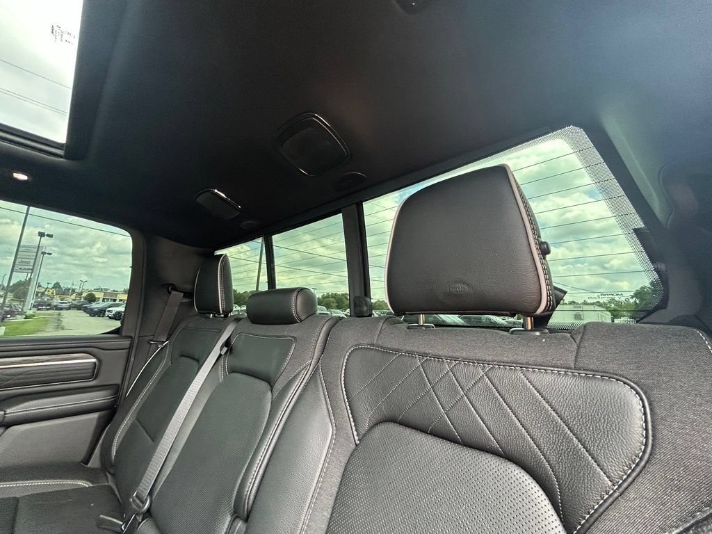 Used 2025 RAM 1500 Limited AWD/4WD image 27