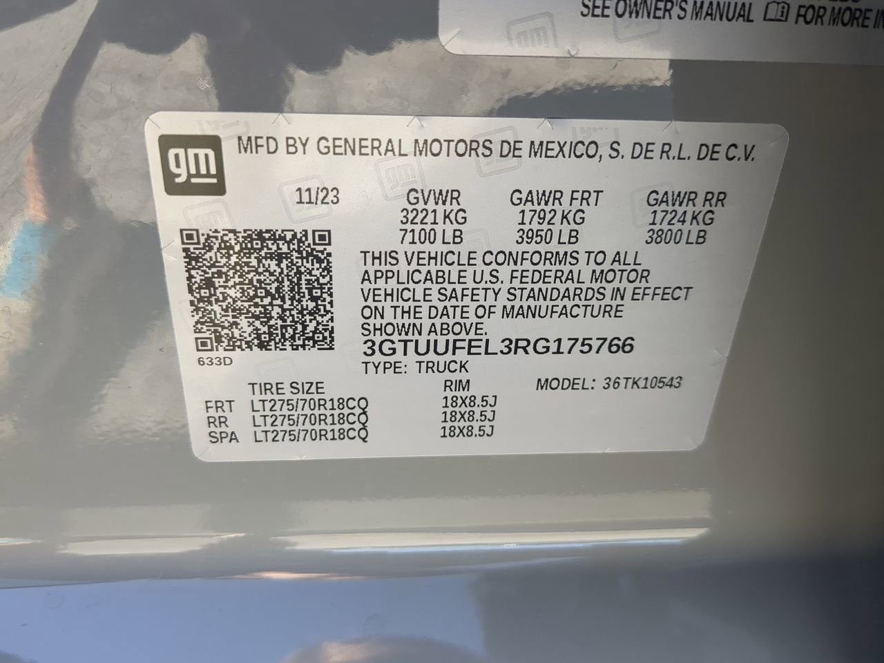 Used 2024 GMC Sierra 1500 AT4X AWD/4WD image 29