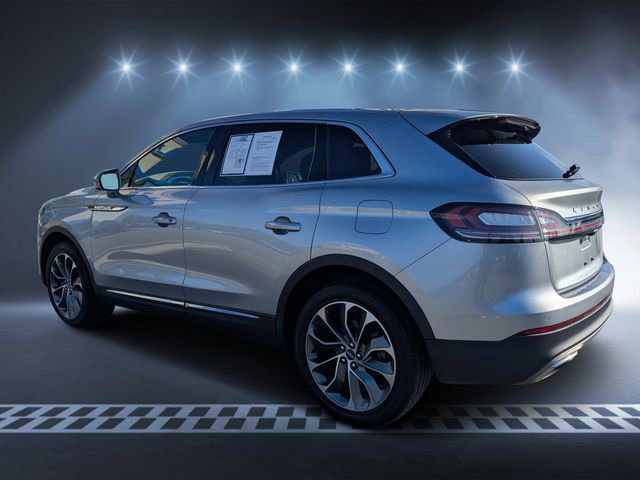 Used 2022 Lincoln Nautilus Reserve w/ Luxury Package image 5