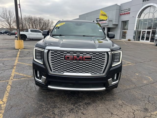 Used 2023 GMC Yukon Denali w/ LPO, Floor Liner Package image 22