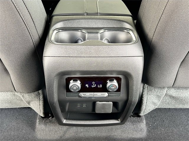 New 2026 GMC Acadia Elevation image 18