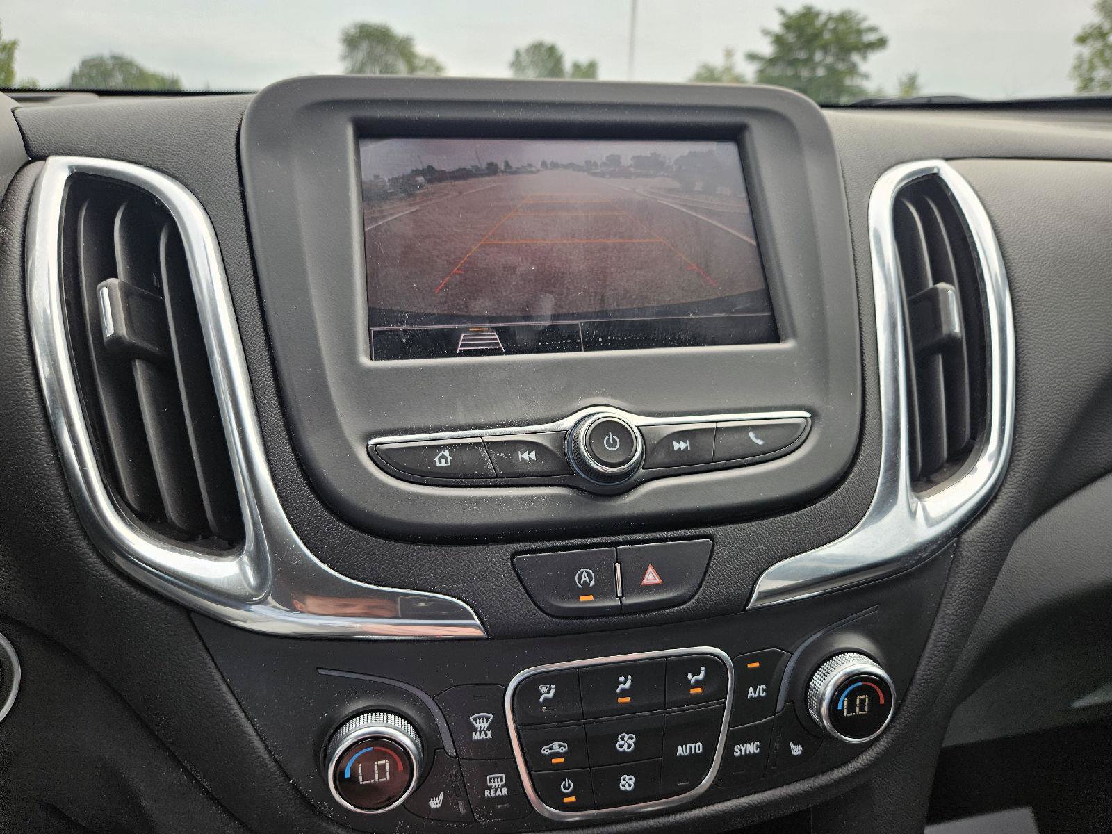Used 2022 Chevrolet Equinox LT AWD/4WD image 14