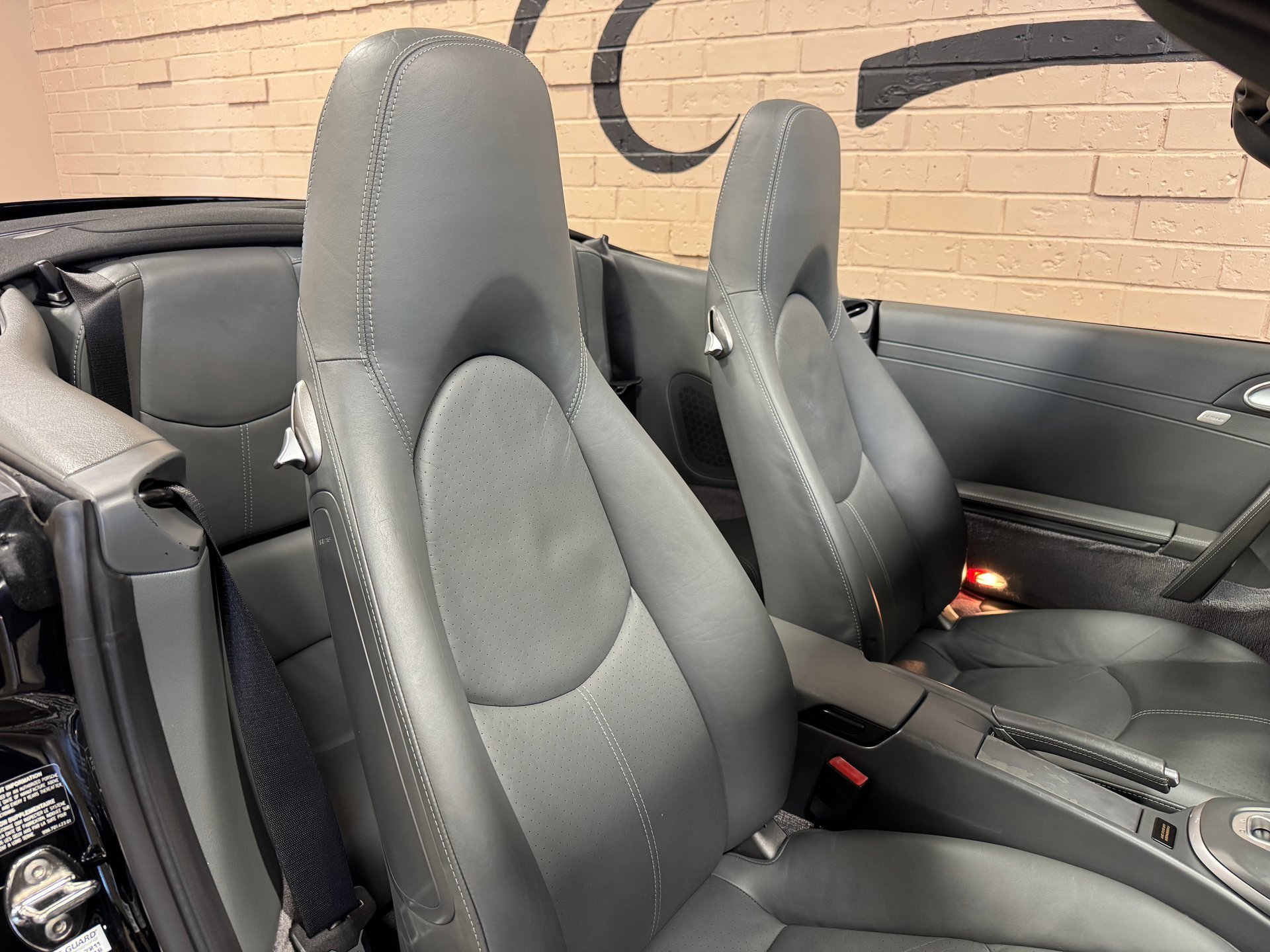 Used 2006 Porsche 911 Carrera S image 35