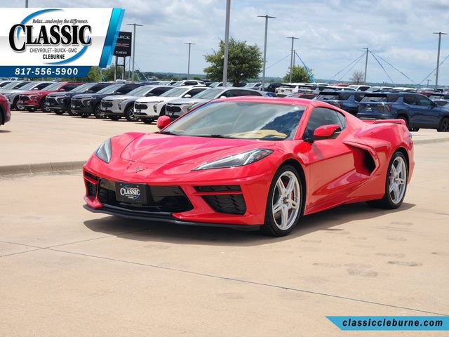 Used 2021 Chevrolet Corvette Stingray Premium Cpe w/ Z51 Performance Package RWD image 3