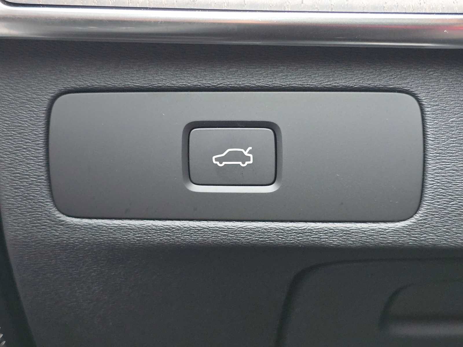 New 2027 Volvo XC90 B6 Ultra AWD/4WD image 34