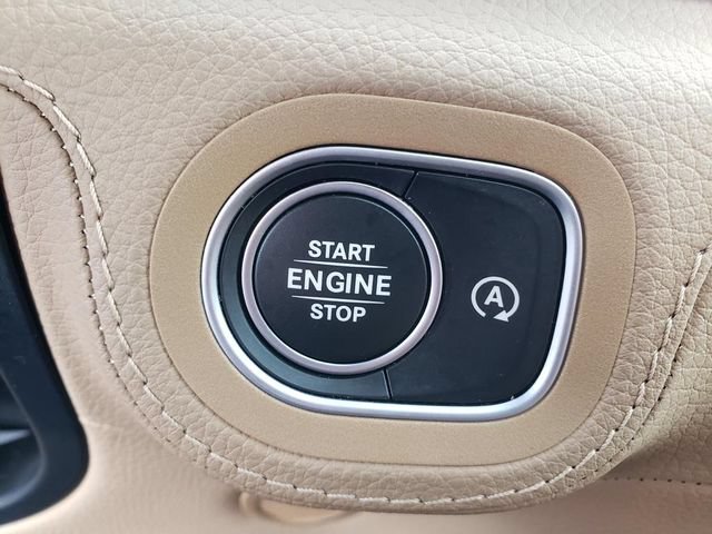 Used 2024 Mercedes-Benz GLS 450 4MATIC image 31