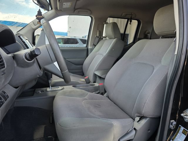 Used 2020 Nissan Frontier SV w/ Midnight Edition Floor Mats RWD image 12