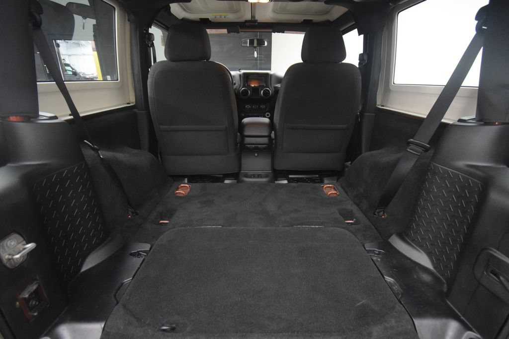 Used 2014 Jeep Wrangler Sport AWD/4WD image 26