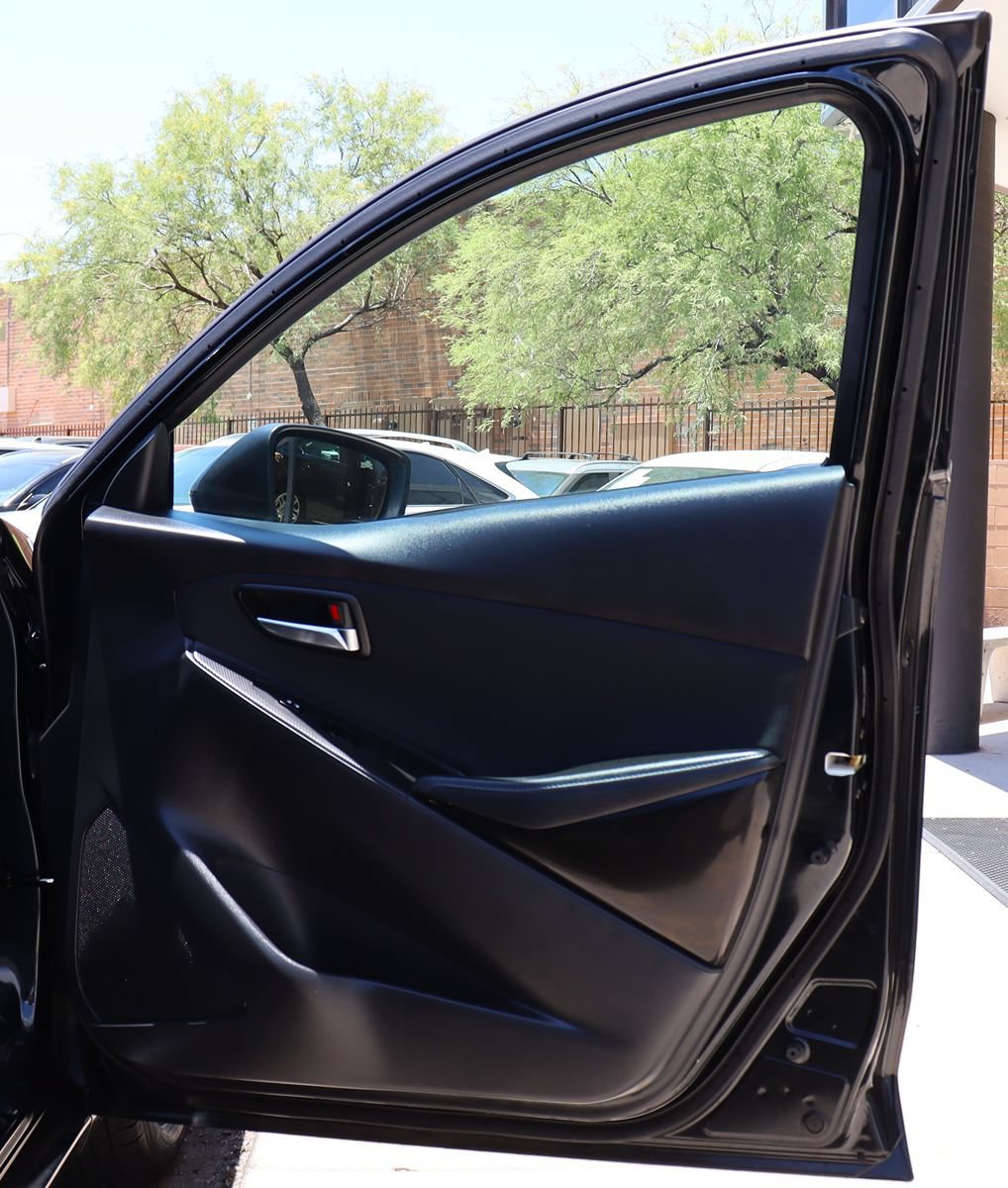 Used 2018 Toyota Yaris iA FWD image 33