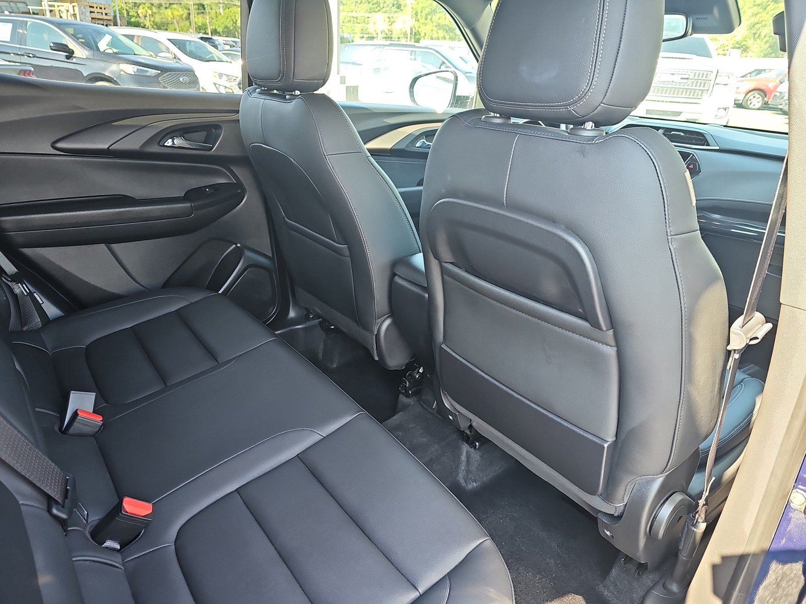 Used 2023 Chevrolet TrailBlazer ACTIV w/ Convenience Package AWD/4WD image 11