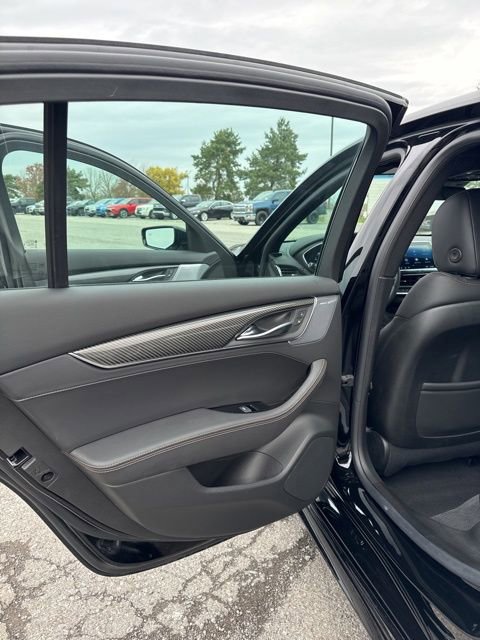 Certified 2023 Cadillac CT5 V w/ Premium Package image 17