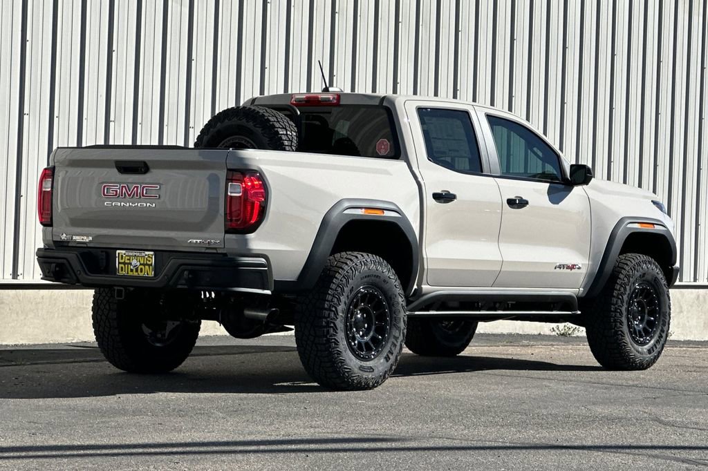 New 2026 GMC Canyon AT4X w/ AT4X AEV Edition AWD/4WD image 5