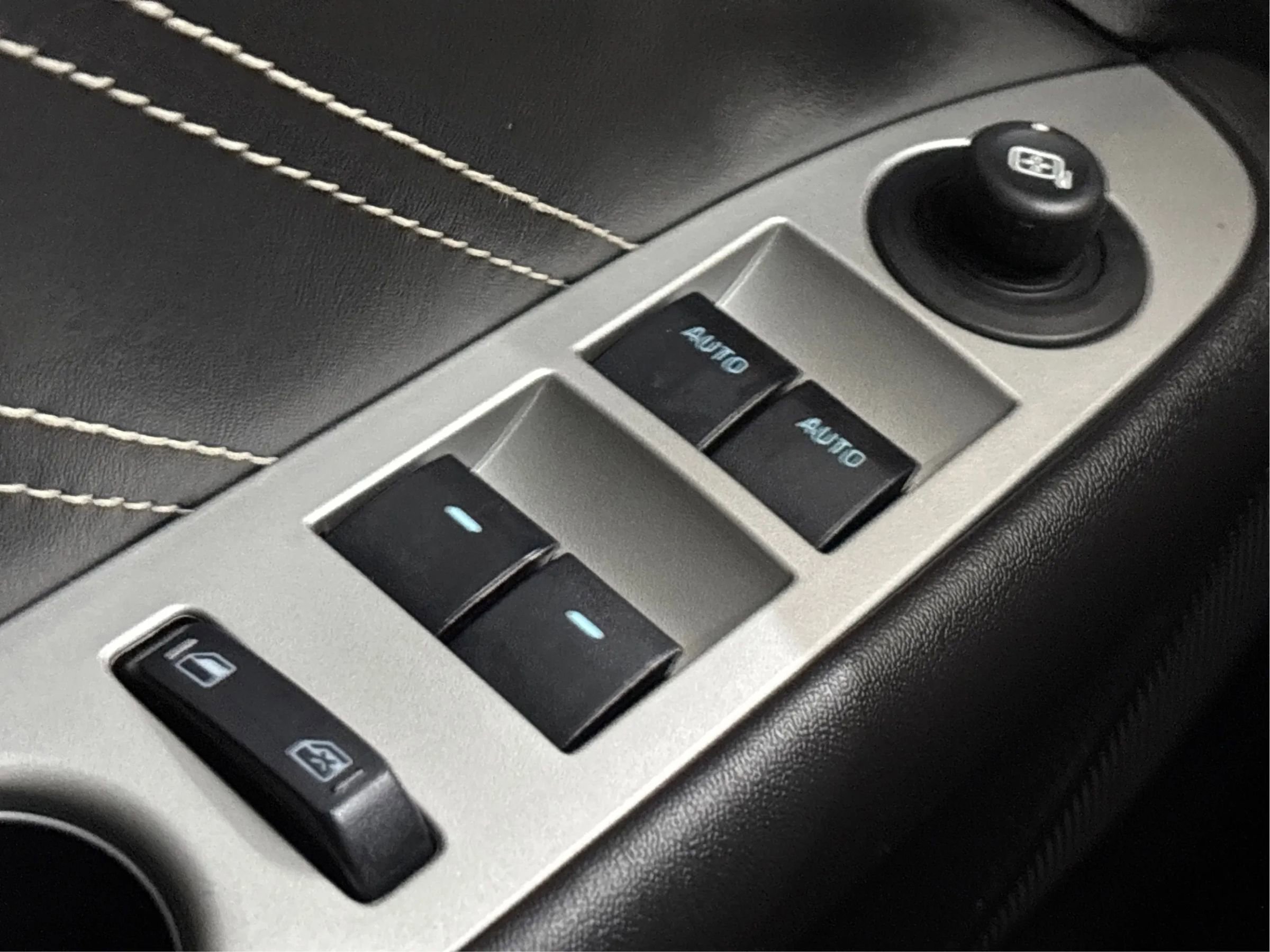 Used 2011 Ford Fusion Sport w/ 402A Rapid Spec Order Code AWD/4WD image 41