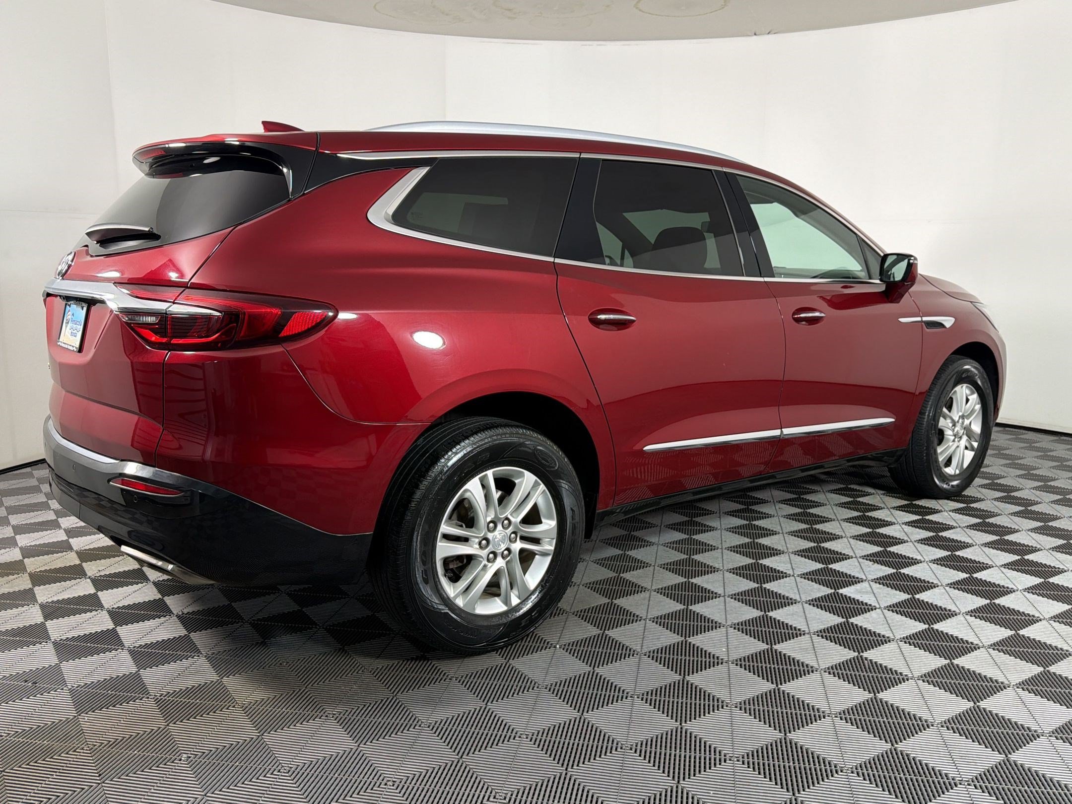Used 2021 Buick Enclave Essence w/ Trailering Package, 5000 lbs. FWD image 7