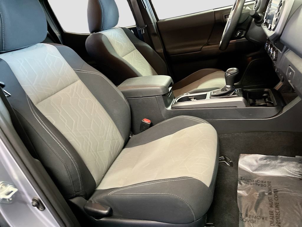 Used 2021 Toyota Tacoma TRD Off-Road image 28