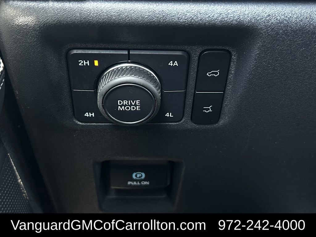 Used 2025 Ford Expedition Platinum image 24