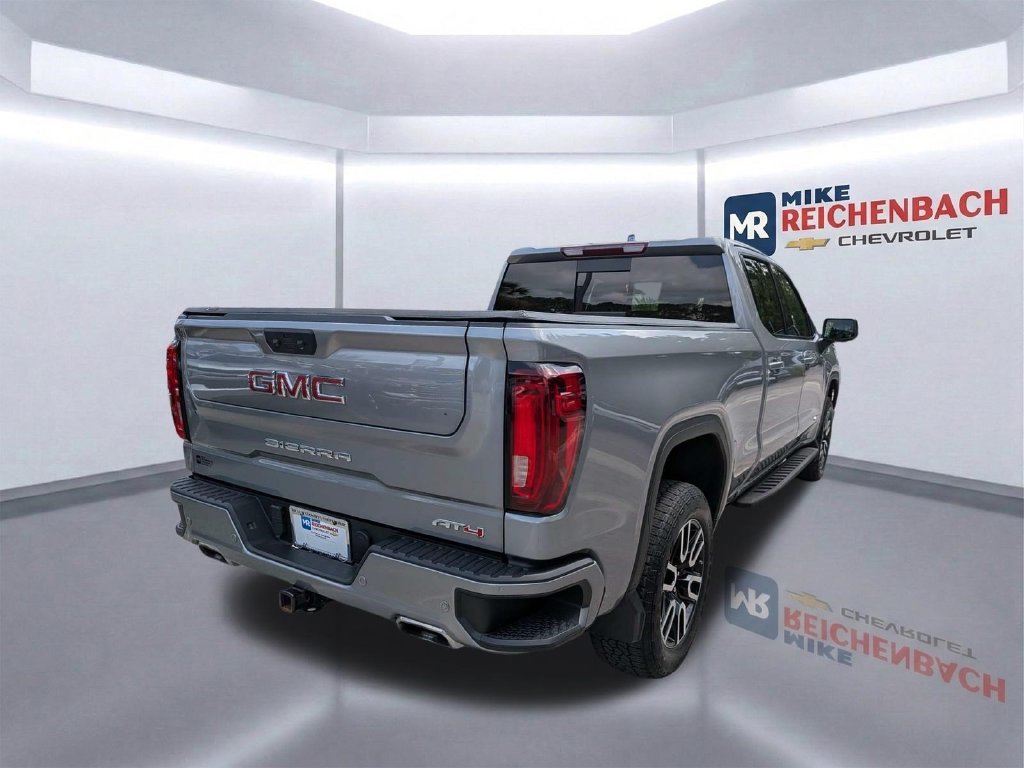 Used 2024 GMC Sierra 1500 AT4 w/ AT4 Premium Package AWD/4WD image 4