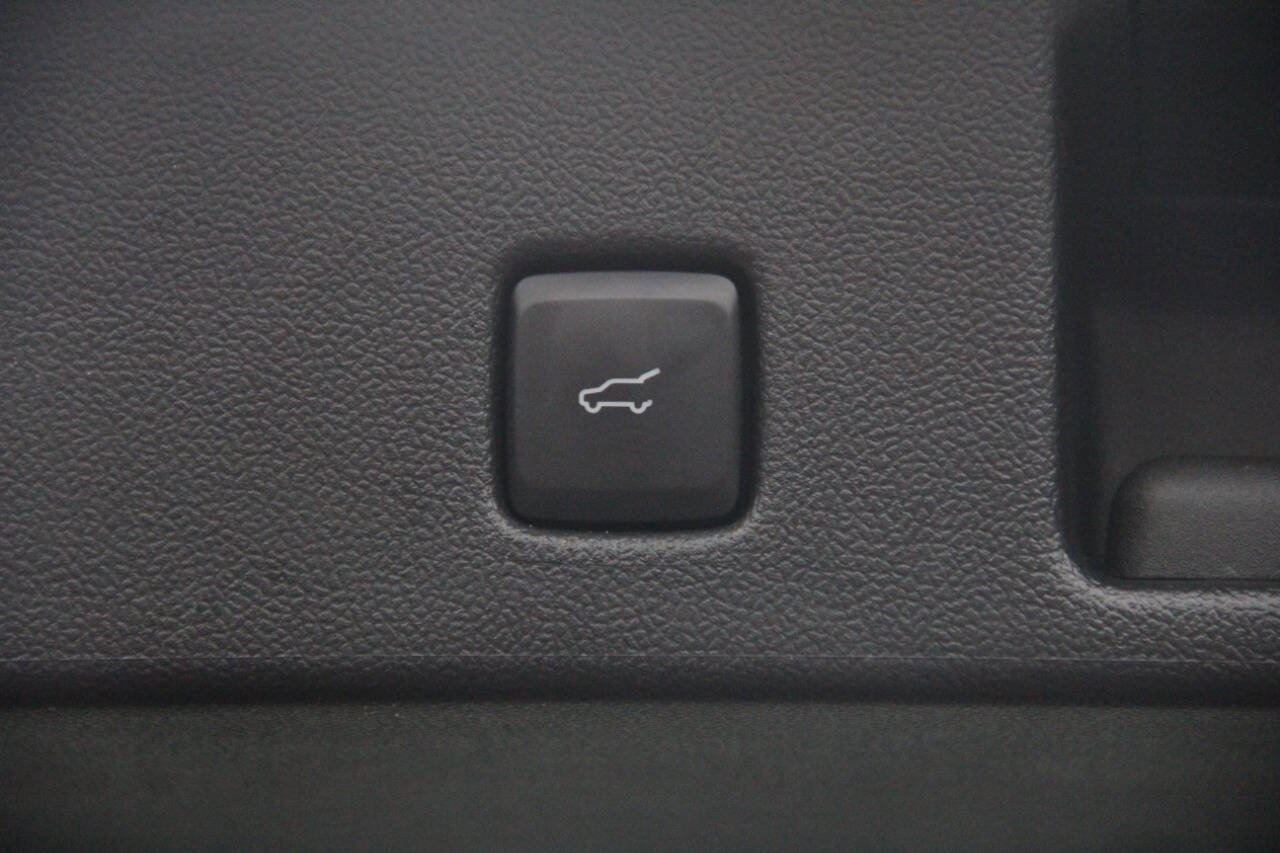 Certified 2024 Ford Escape Active image 12