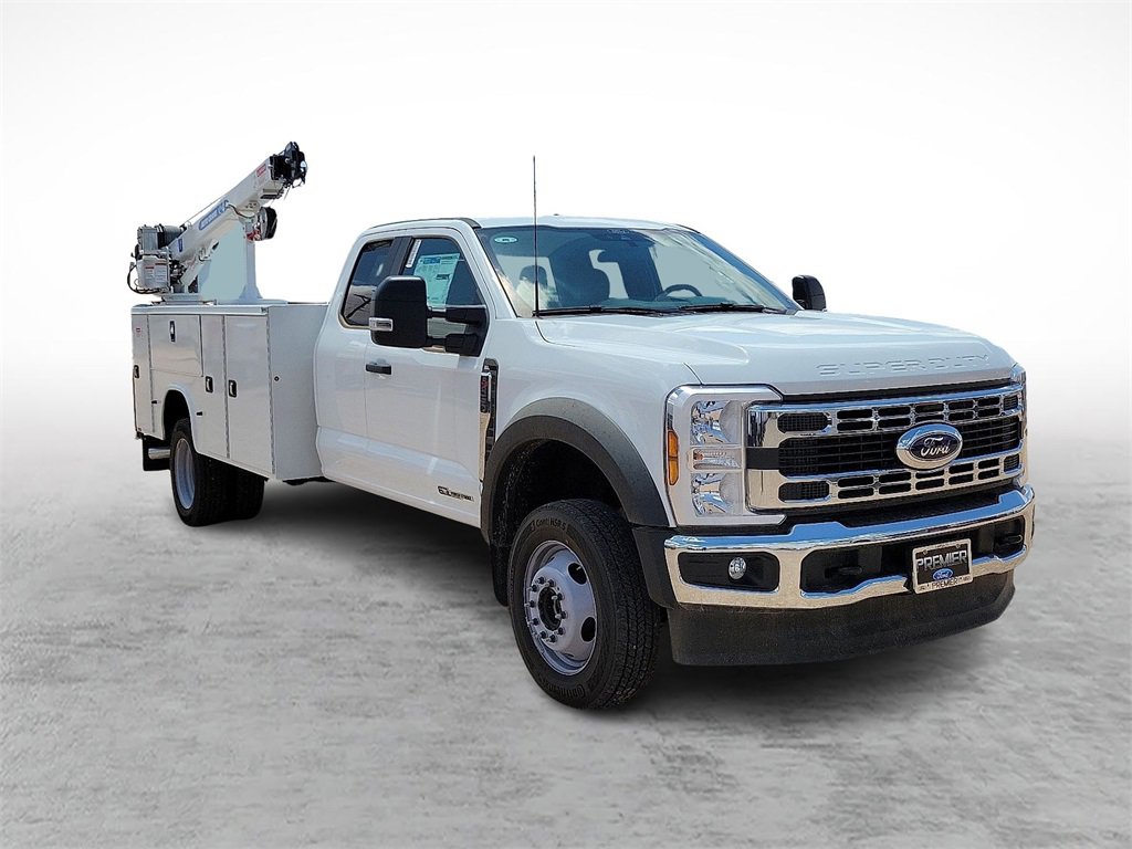 New 2024 Ford F450 XL image 1