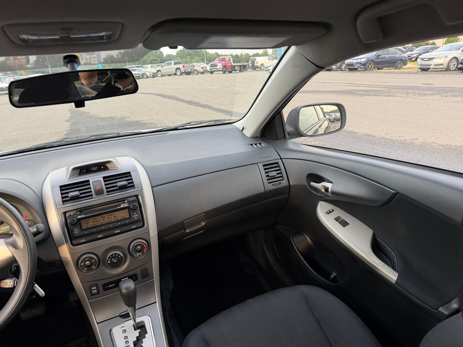 Used 2012 Toyota Corolla S FWD image 22